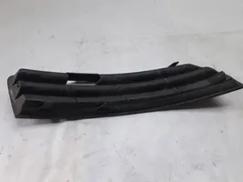 Volkswagen PASSAT B6 Grille inférieure de pare-chocs avant 3C0853665