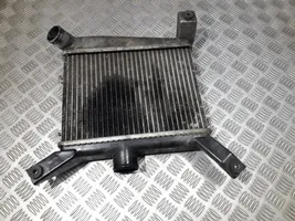 Toyota RAV 4 (XA20) Chłodnica powietrza doładowującego / Intercooler 27040332