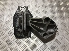 Renault Megane II Supporto di montaggio del motore 8290325233