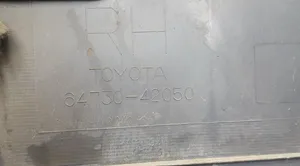 Toyota RAV 4 (XA20) Inne części wnętrza samochodu 6473042050