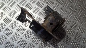 Toyota RAV 4 (XA20) Engine mount bracket 