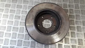 Nissan Primera Disque de frein avant 