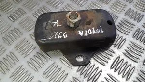 Toyota Land Cruiser (J100) Supporto di montaggio del motore 