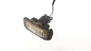 Mercedes-Benz C W203 Lampa oświetlenia tylnej tablicy rejestracyjnej 2038200066