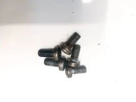 Ford Focus Nuts/bolts 