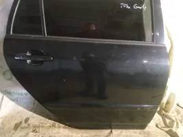 Toyota Corolla E120 E130 Aizmugurējās durvis juodos