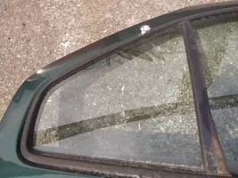 Opel Zafira B Mazais stikls "A" aizmugurējās durvīs 