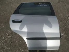 Nissan Almera Tino Galinės durys pilkos