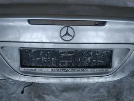 Mercedes-Benz C W203 Éclairage de plaque d'immatriculation 