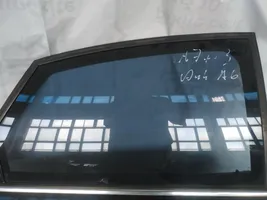 Audi A6 S6 C5 4B aizmugurējo durvju stikls 