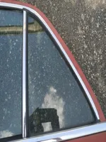 Mercedes-Benz W123 Mazais stikls "A" aizmugurējās durvīs 