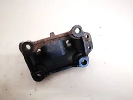 Honda Civic Engine mounting bracket 