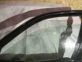 BMW X5 E70 Pagrindinis priekinių durų stiklas (keturdurio) 