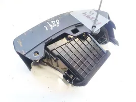 Hyundai i30 Dash center air vent grill u0468448