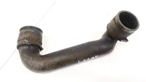 Volkswagen PASSAT B4 Tube d'admission de tuyau de refroidisseur intermédiaire 3A0145792