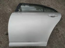 Toyota Avensis T250 Rear door SIDABRINES