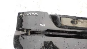 Ford Mondeo MK IV Galinio dangčio numerio apšvietimo juosta 