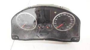 Volkswagen Tiguan Geschwindigkeitsmesser Cockpit 5N0920870C