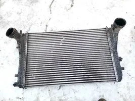 Volkswagen Tiguan Chłodnica powietrza doładowującego / Intercooler 3c0145805p