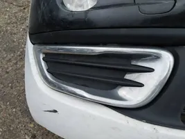 Citroen C3 Picasso Kratka dolna zderzaka przedniego 