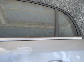 Opel Vectra C Облицовка стекла задней двери 