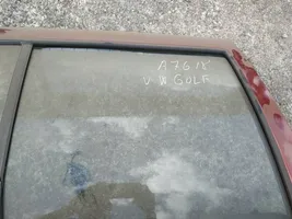 Volkswagen Golf IV Vetro del finestrino della portiera posteriore 