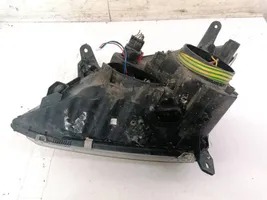 Opel Signum Lampa przednia 084421129R