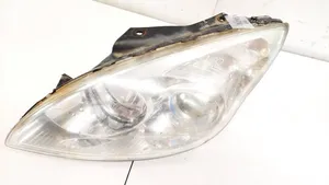 Hyundai i30 Lampa przednia 02041310