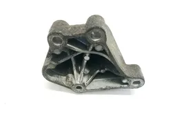 Chrysler 300 - 300C Engine mounting bracket 