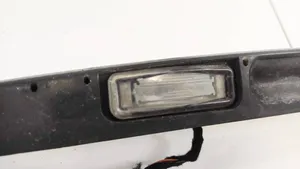 Ford Focus Lampa oświetlenia tylnej tablicy rejestracyjnej 