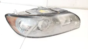 Volvo V50 Phare frontale 30698886