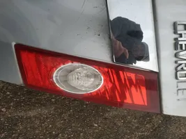 Chevrolet Epica Lampy tylnej klapy bagażnika 