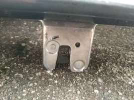 Volkswagen PASSAT B6 Tailgate/trunk/boot lock/catch/latch 