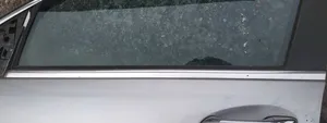 Mercedes-Benz R W251 Moulure de vitre de la porte avant 