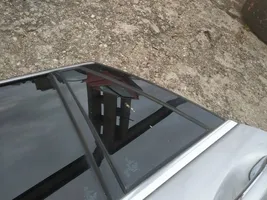 Mercedes-Benz R W251 Ventanilla de ventilación de la puerta trasera 