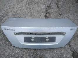 Ford Mondeo Mk III Tailgate/trunk/boot lid PILKAS