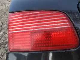 Saab 9-5 Lampy tylnej klapy bagażnika 