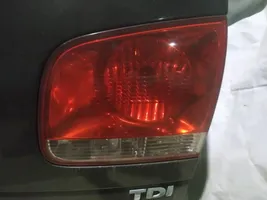 Volkswagen Touareg I Tailgate rear/tail lights 