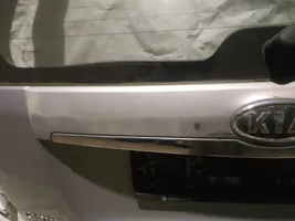 KIA Carnival Éclairage de plaque d'immatriculation 