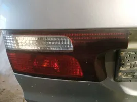 Toyota Previa (XR30, XR40) II Lampy tylnej klapy bagażnika 