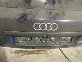 Audi A3 S3 8L Takaluukun rekisterikilven valon palkki 