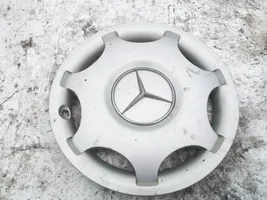 Mercedes-Benz C W203 Mozzo/copricerchi/borchia della ruota R15 2034010024