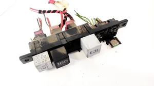 Volkswagen Golf IV Fuse box set 8L0941822