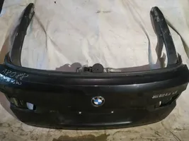 BMW 5 GT F07 Couvercle de coffre juodass