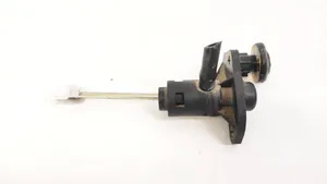 Audi A4 S4 B6 8E 8H Główny cylinder sprzęgła 8E1721401S