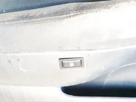 Toyota Avensis T250 Bouton interrupteur de trappe à essence 