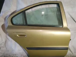 Volvo S60 Rear door geltonos