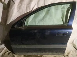 Volvo V70 Priekinės durys melynos