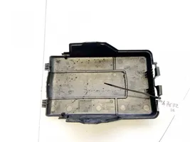 Volkswagen Golf V Battery box tray cover/lid 1k0915443a