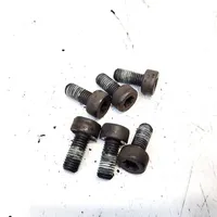 Ford Focus Nuts/bolts 